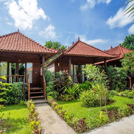 Hotel The Parnas à Lembongan Extérieur photo
