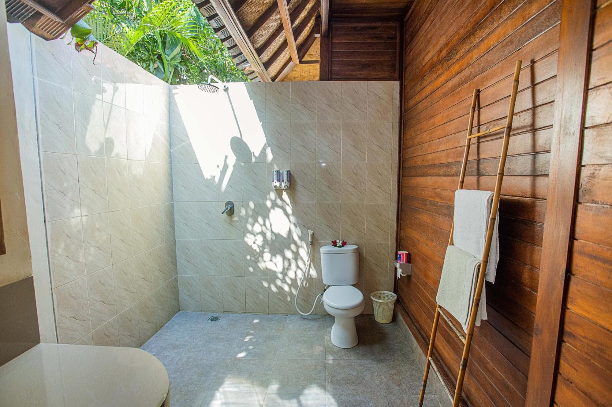 Hotel The Parnas à Lembongan Extérieur photo