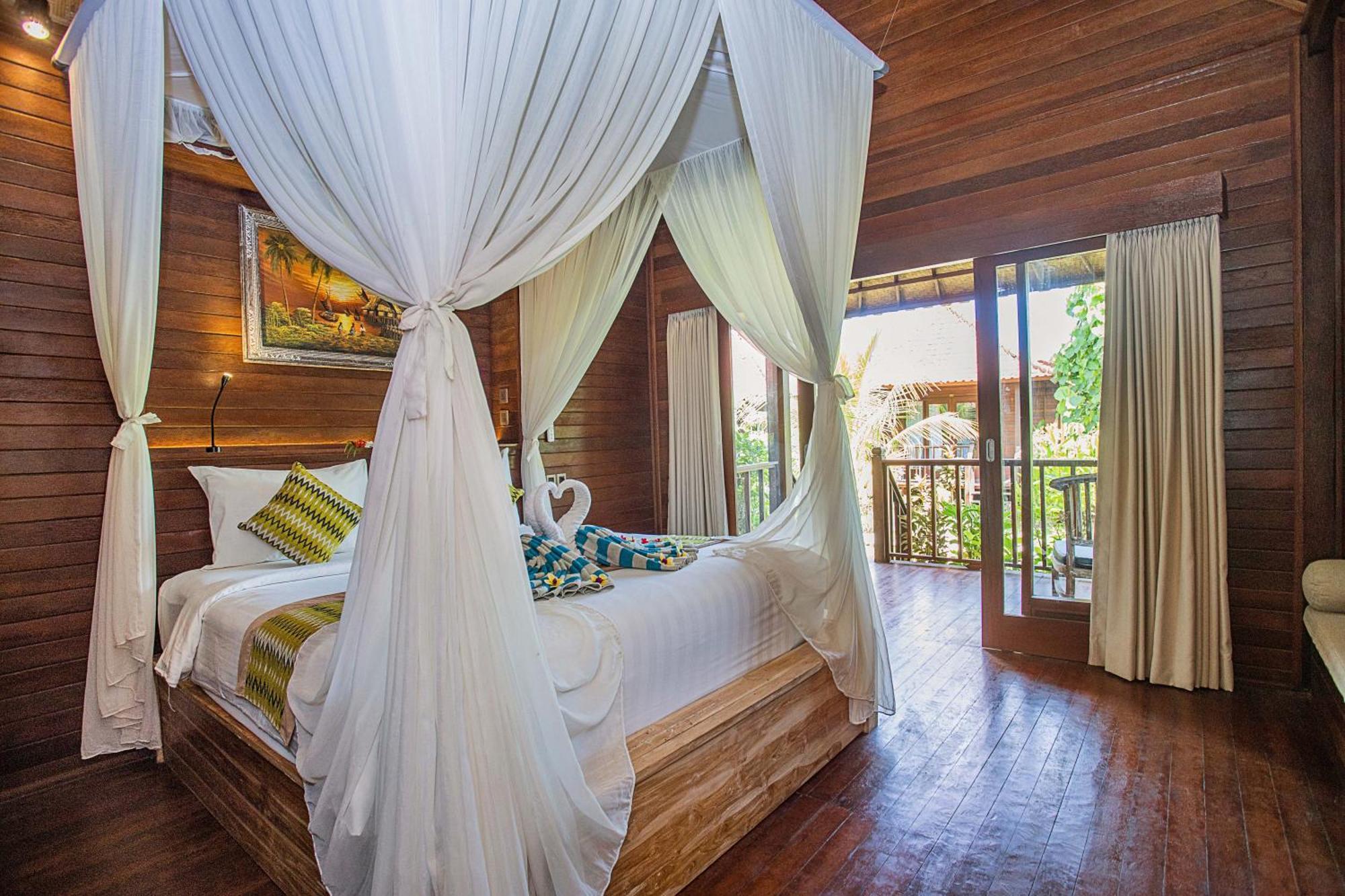 Hotel The Parnas à Lembongan Extérieur photo