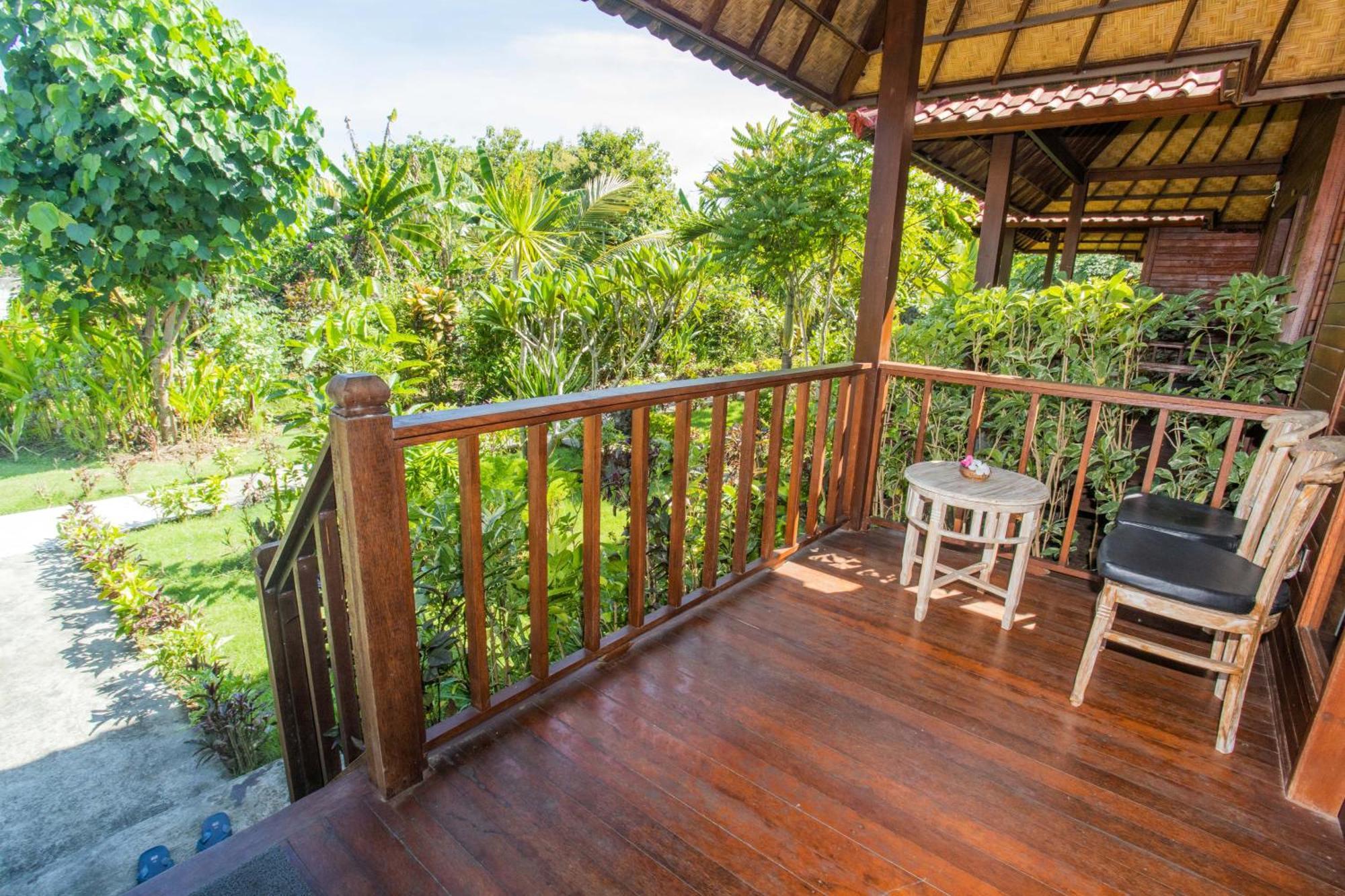 Hotel The Parnas à Lembongan Extérieur photo