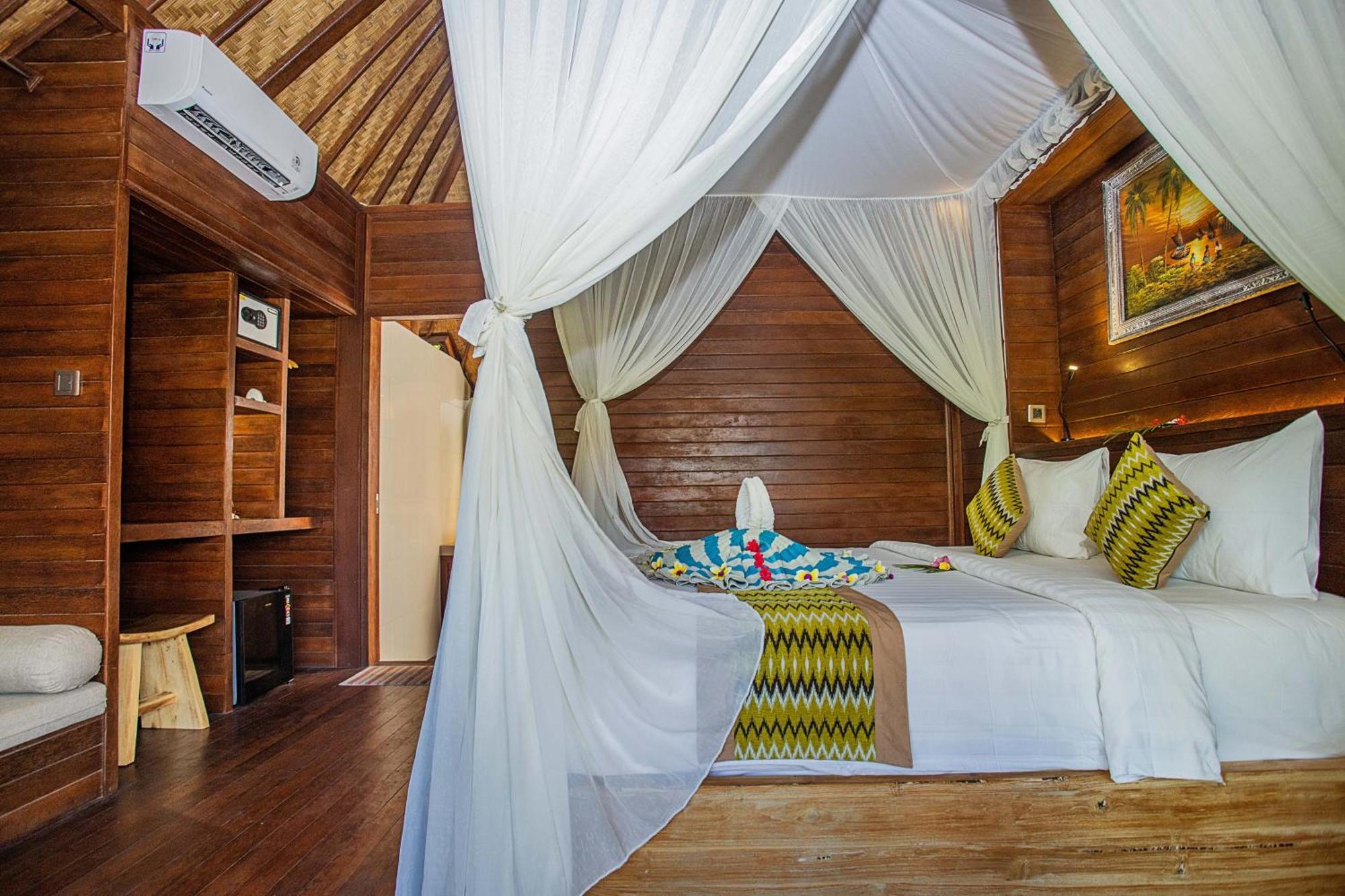 Hotel The Parnas à Lembongan Extérieur photo