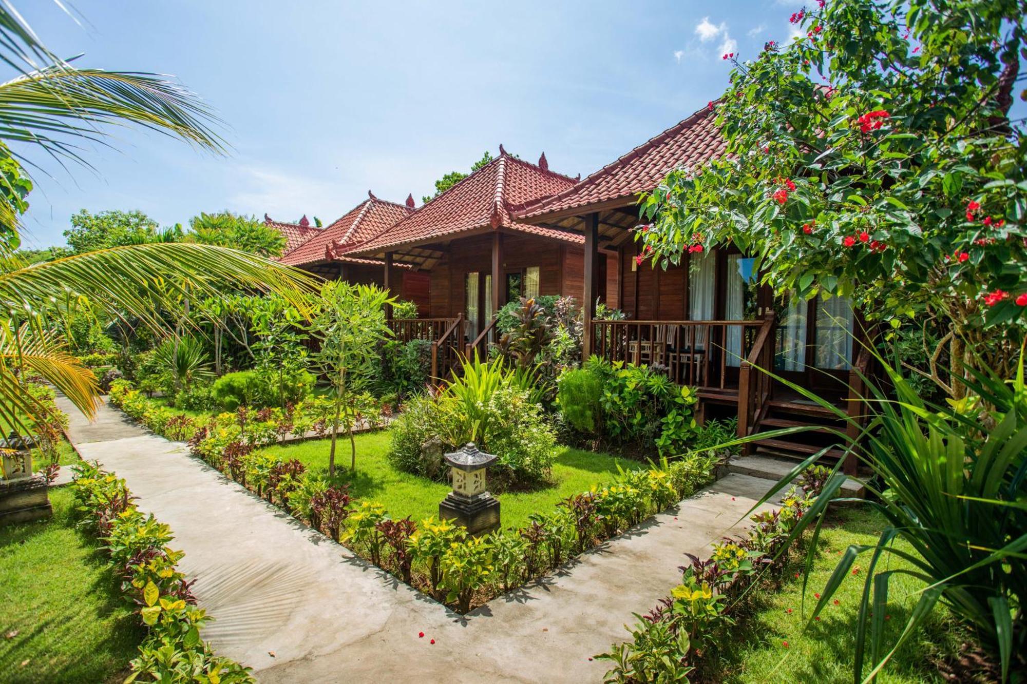 Hotel The Parnas à Lembongan Extérieur photo