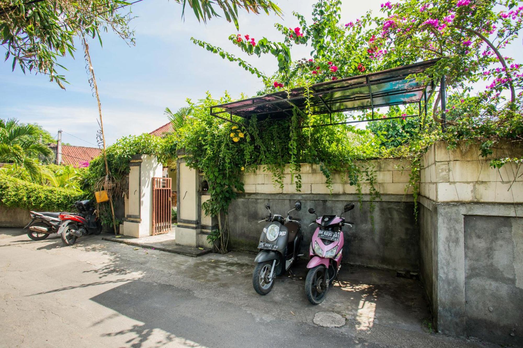 Hotel The Parnas à Lembongan Extérieur photo